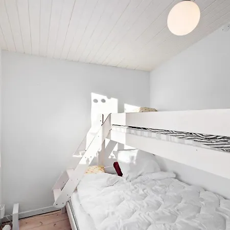 2 Bedroom Amazing In *